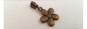 #3 Large Solid Flower Auto-lock Slider with Pull - M51SY for Metal