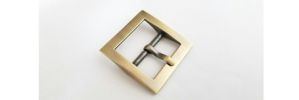 Euro-inspired Center Bar Buckle ~ Square Edge~GY3107