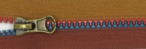 #5 Quad Color (4 Tones) Plastic Zipper