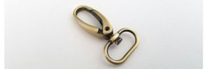 Euro-inspired Swivel Lever Hook GY2021